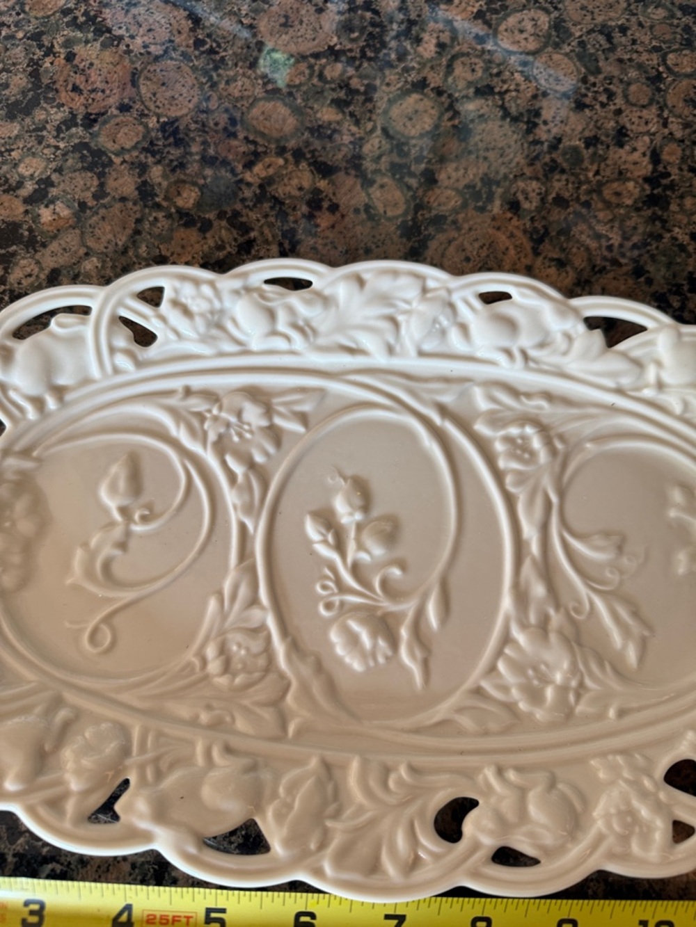 Lenox White Oval Ceramic Platter with Scalloped Edge - Picture 4 of 4